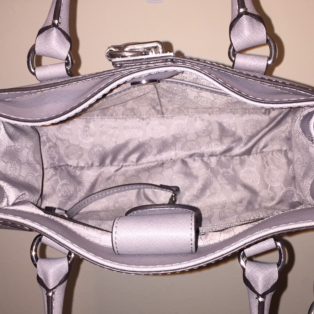 Michael Kors Hamilton Lock Satchel - Picture 4 of 6